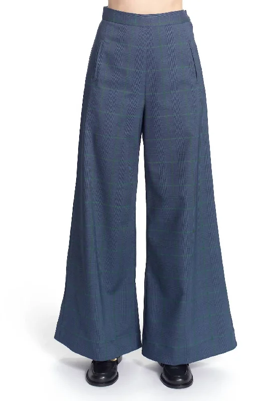 Tasha Pants In Navy High Street Women's Fashion for Trendy Shoppers High Street Women's Fashion for Trendy Shoppers