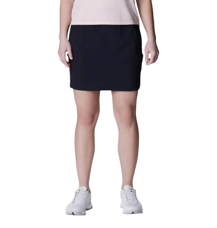 Women's Leslie Falls Skort In Black Women's Effortless Casual Outfit Women's Effortless Casual Outfit