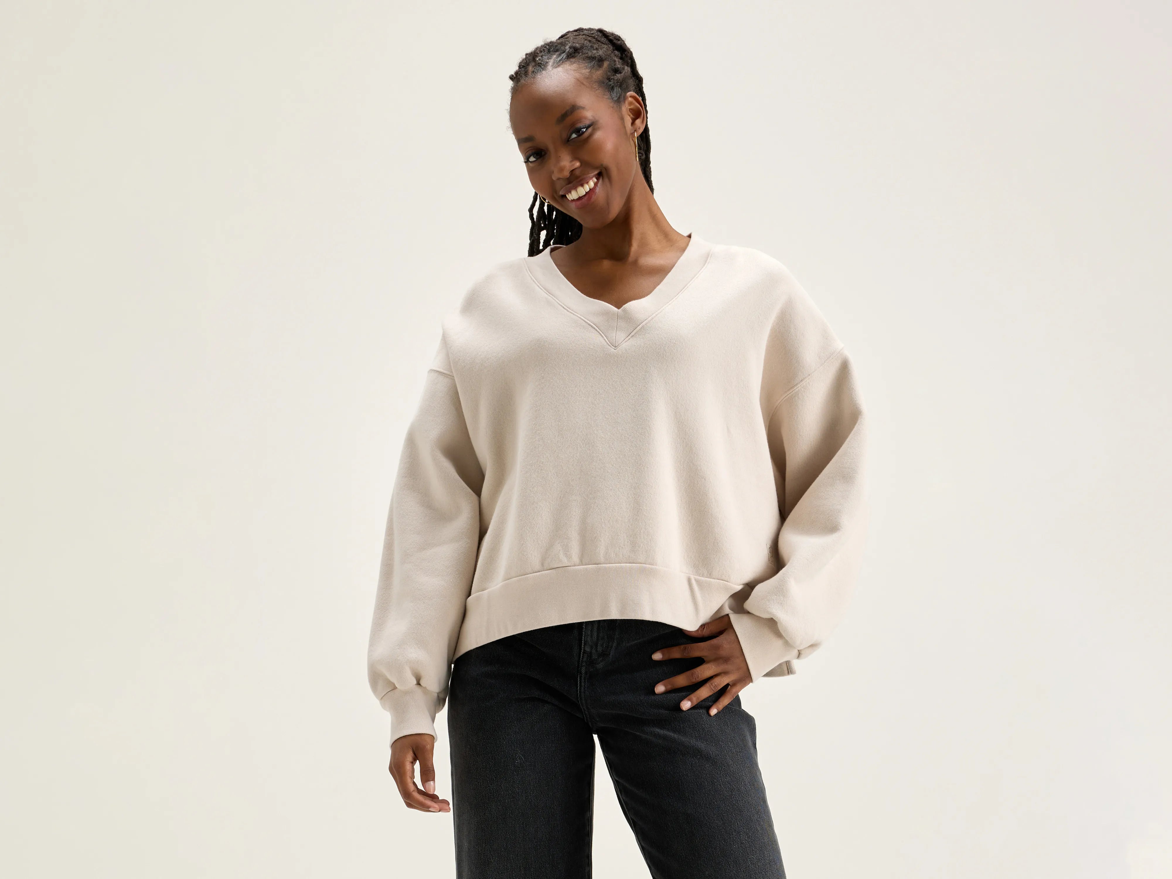 Varola v-neck sweatshirt (242 / W / SHELL) Affordable Online Boutiques Affordable Online Boutiques