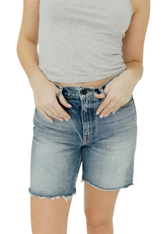 Russel Short In Summer Wash Online Boutiques Clothing Online Boutiques Clothing