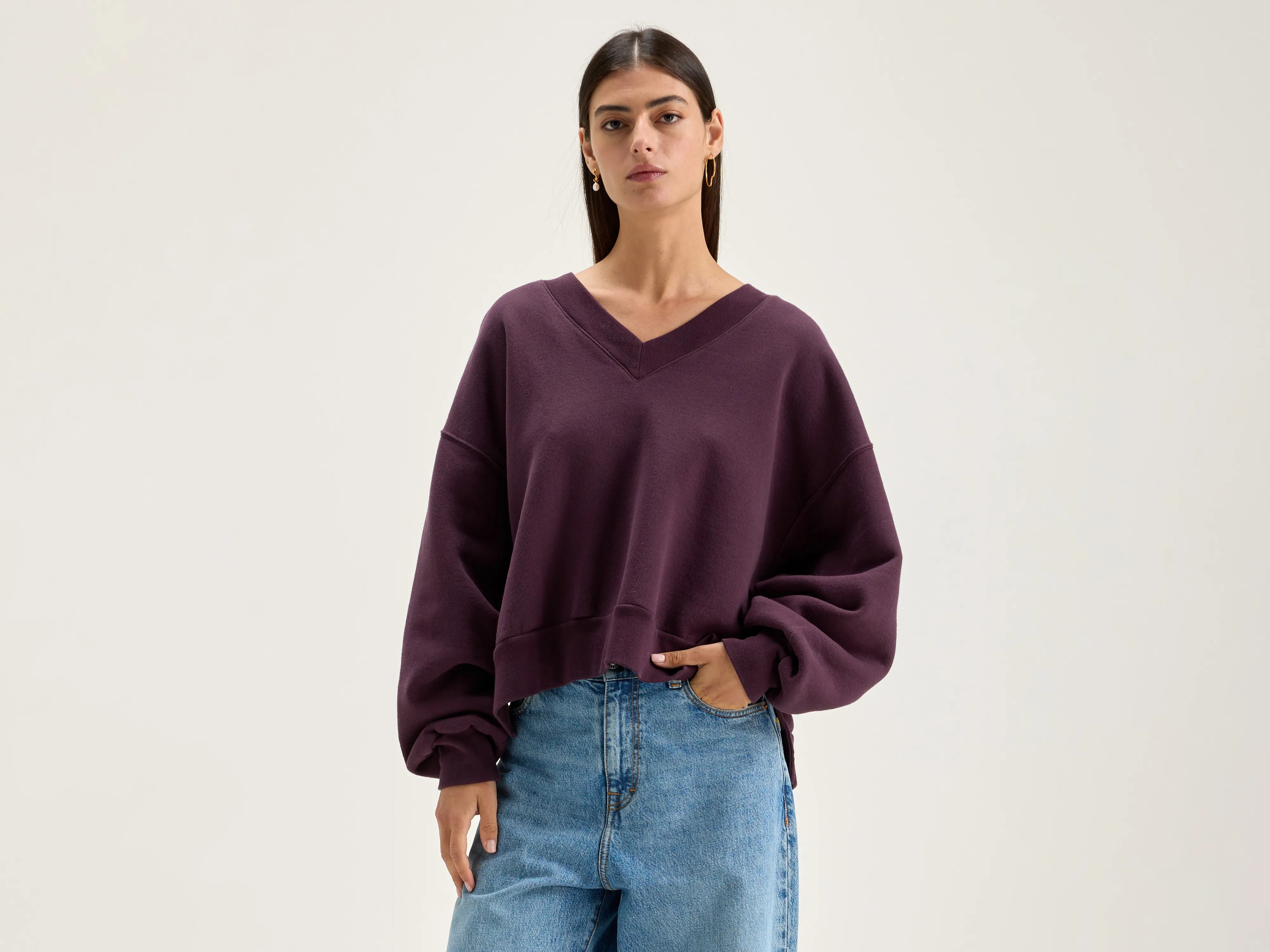 Varola v-neck sweatshirt (242 / W / WINE) Women Fashion Women Fashion