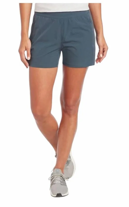 Women's Freeflex Short In Rainstorm Women's Date Night Outfit Women's Date Night Outfit