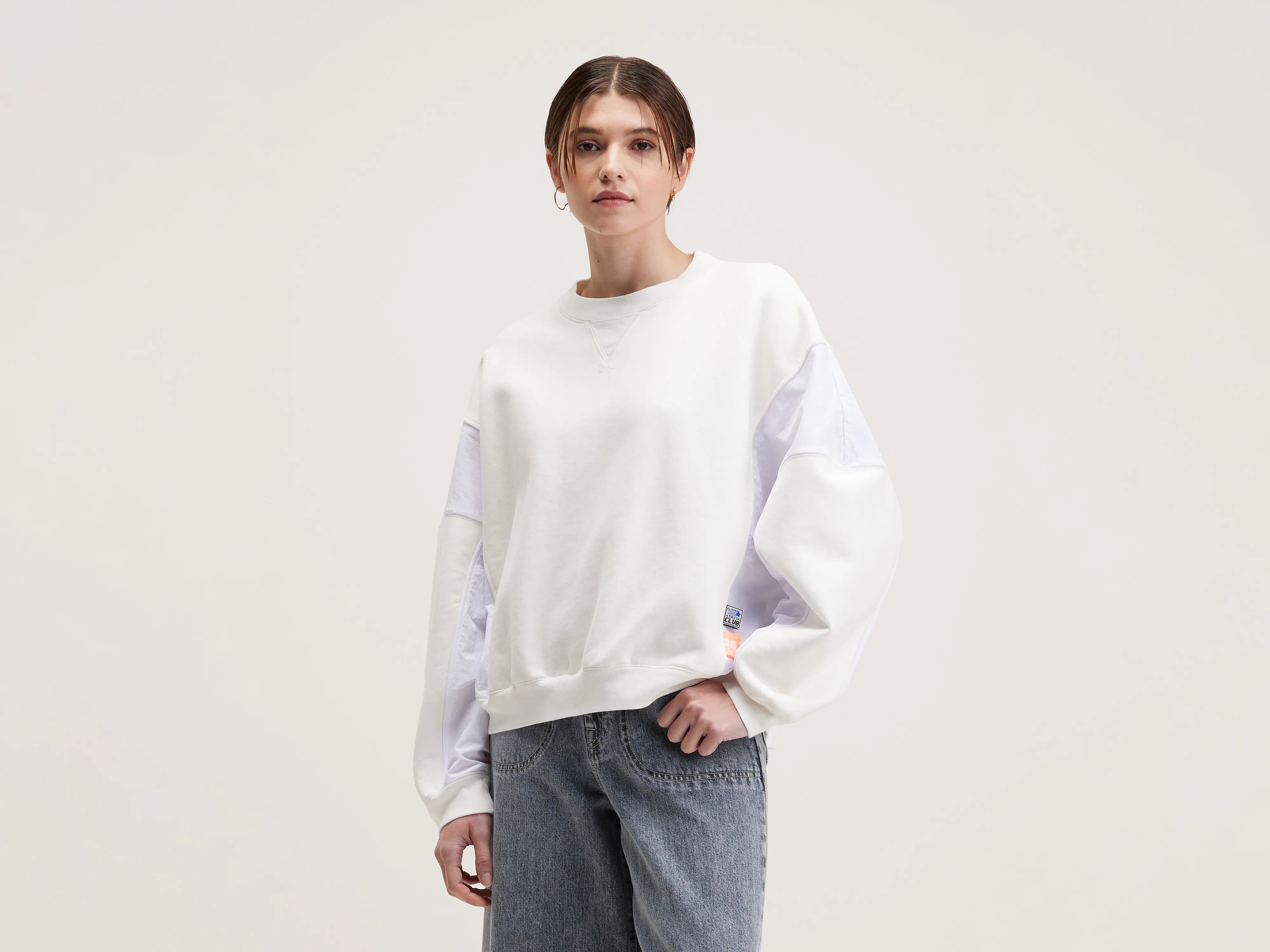 Flips round-neck sweatshirt (242 / W / VINTAGE WHITE) Best Online Clothing Boutiques Best Online Clothing Boutiques