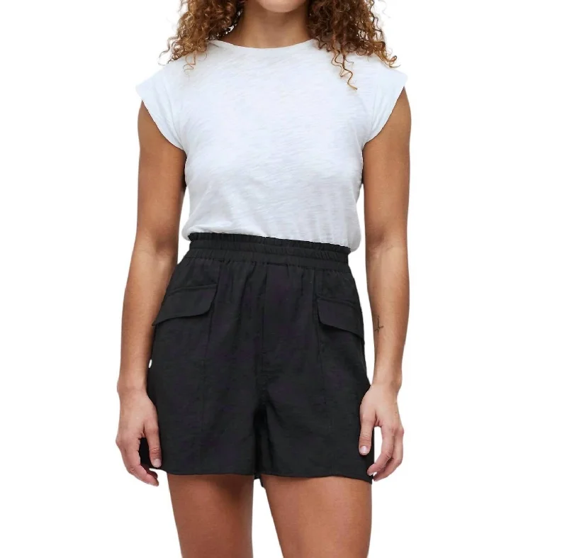 Bailey Pull On Cargo Shorts In Black Women's Chic Outerwear Garments Women's Chic Outerwear Garments